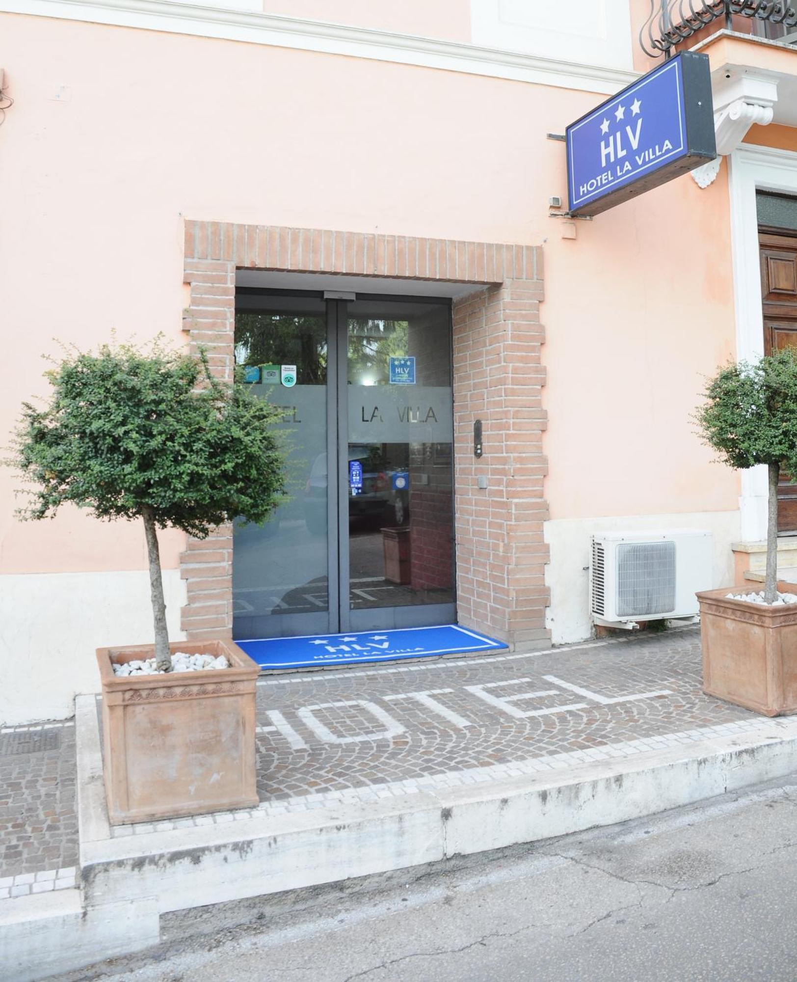 Hotel La Villa Ceccano 외부 사진